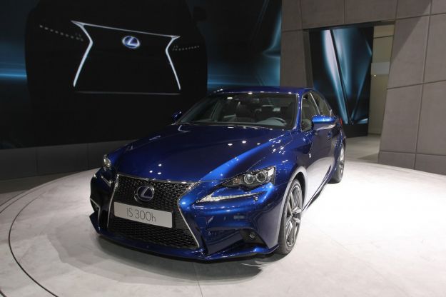 Lexus IS 300h