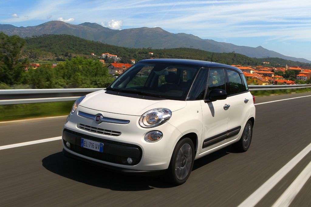 Fiat 500L, anteriore