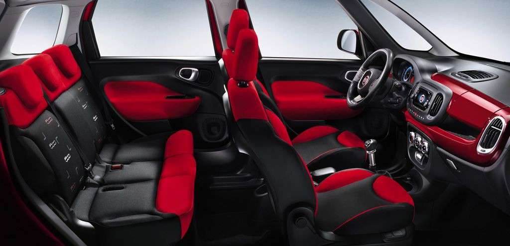 Fiat 500L, sedili