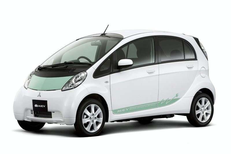 Mitsubishi i-Miev anteriore
