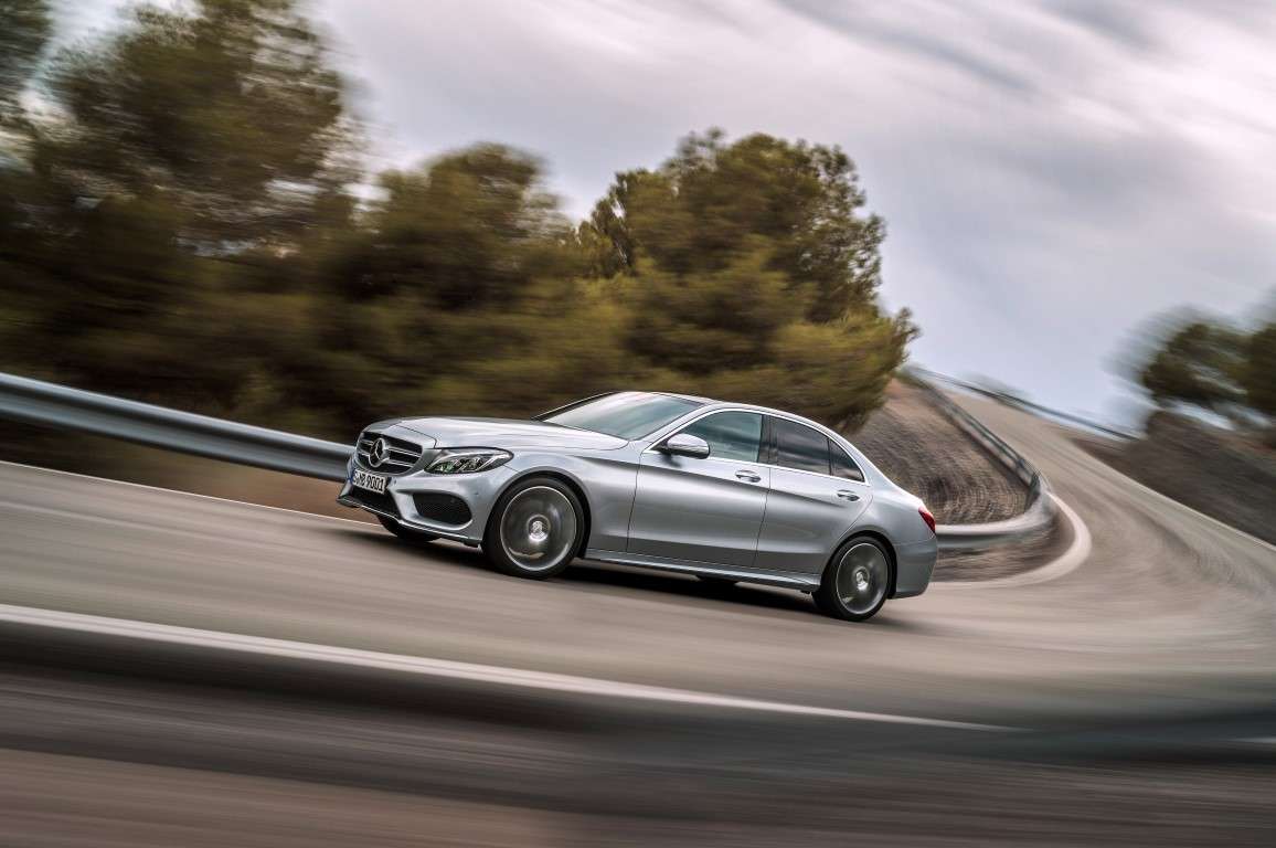 Mercedes Classe C, tre quarti anteriore
