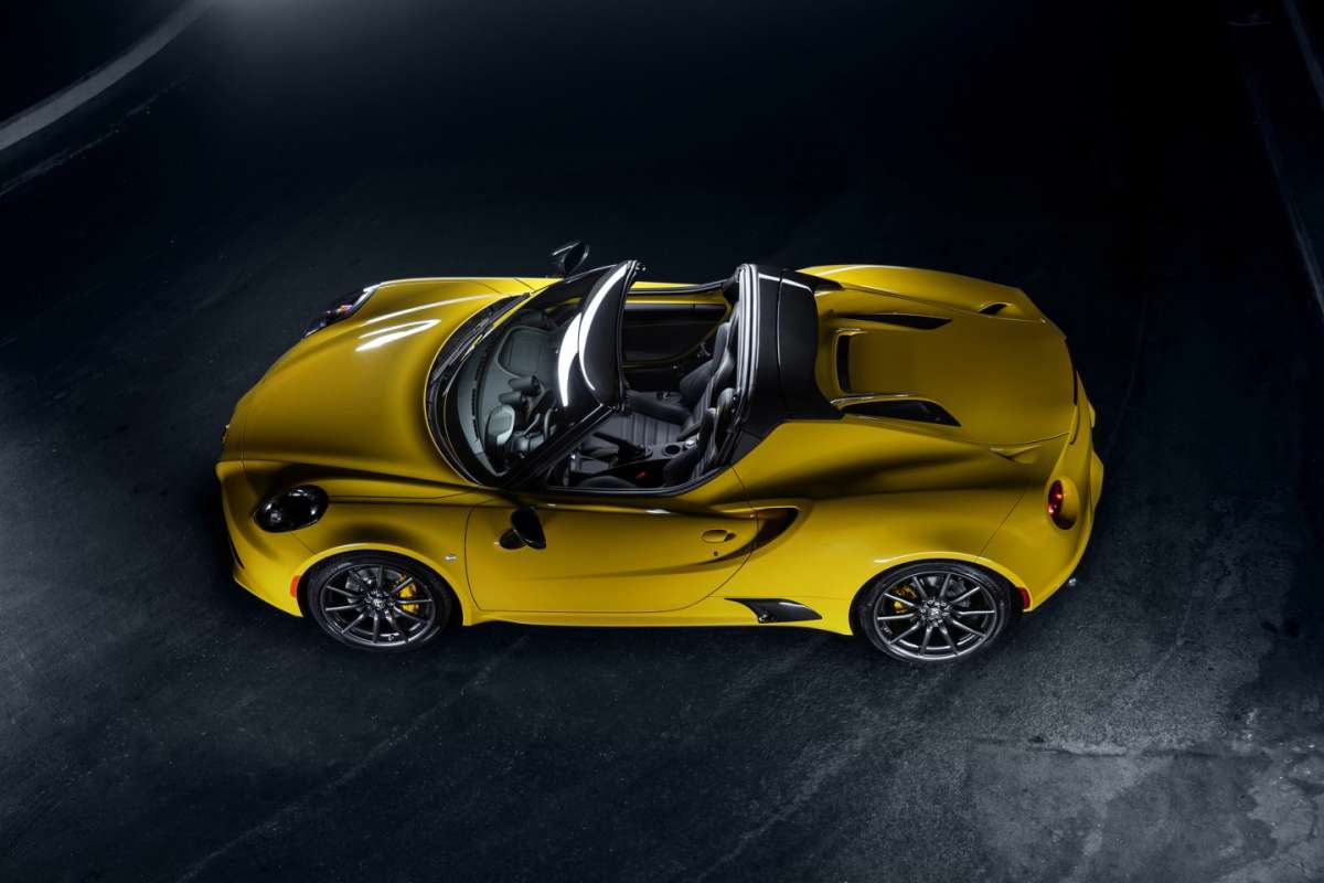 4C Spider vista dall'alto