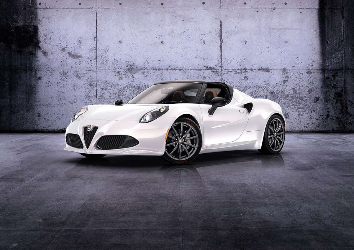 Alfa Romeo 4C Spider frontale