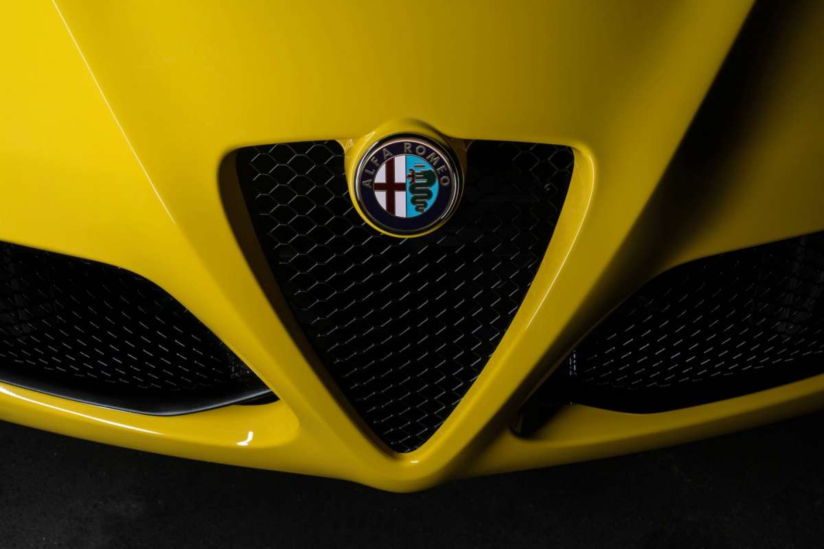 Griglia anteriore della 4C Spider