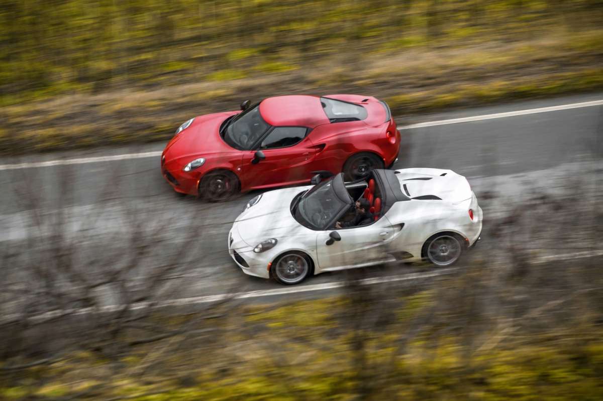 Test drive 4C Spider e 4C Coupé