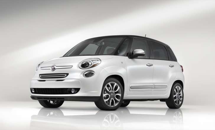 Fiat 500 L Natural Power laterale anteriore