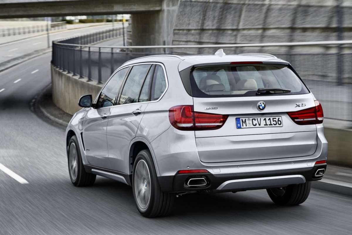 BMW X5 xDrive40e emissioni