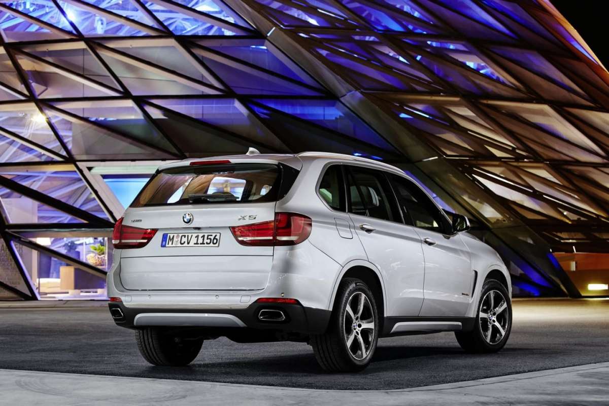 BMW X5 xDrive40e ibrida plug-in