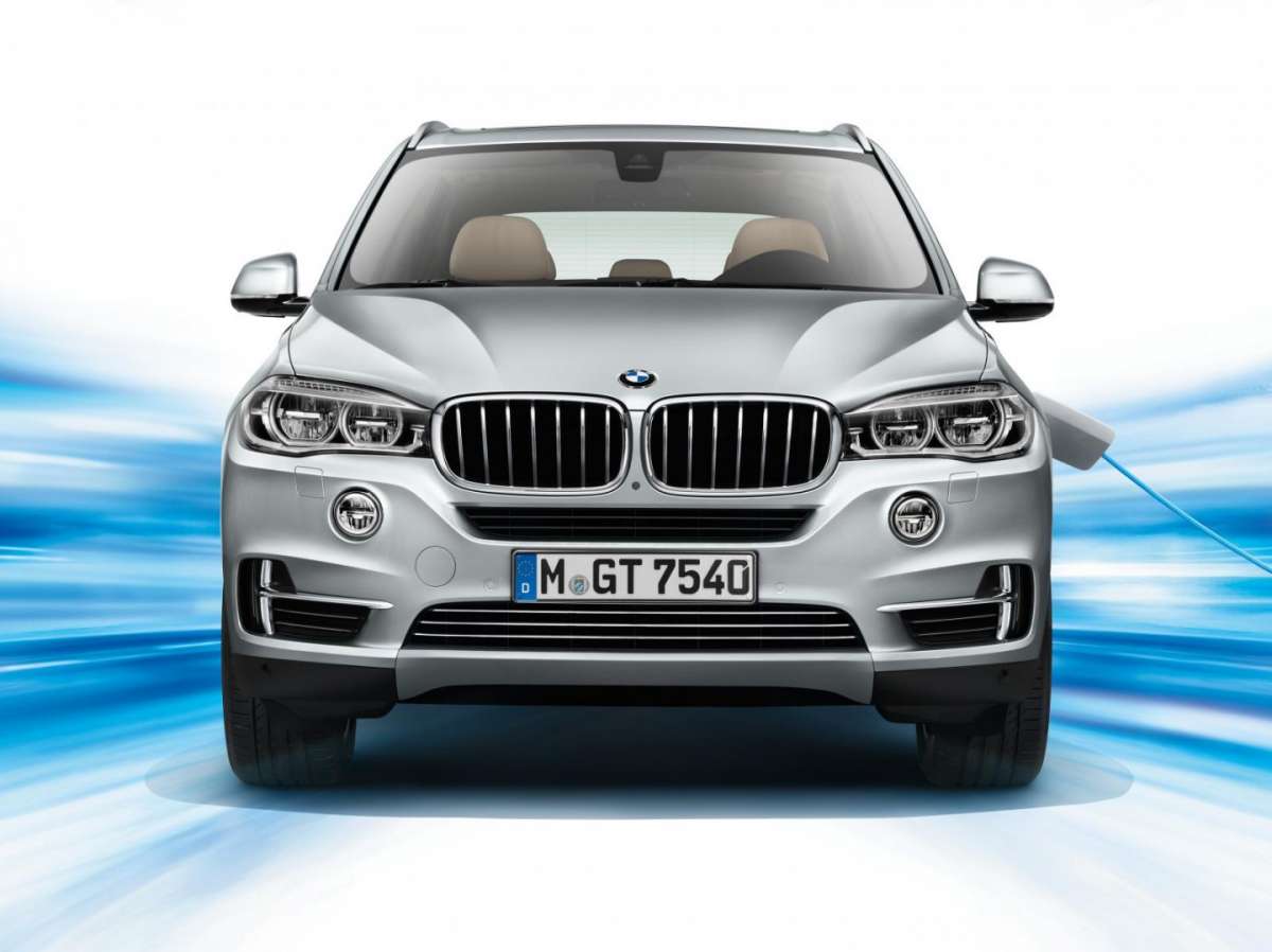 BMW X5 xDrive40e motore