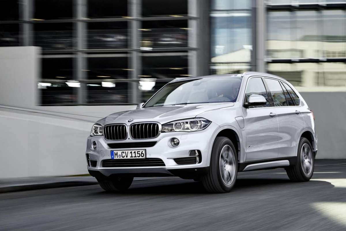 BMW X5 xDrive40e prestazioni