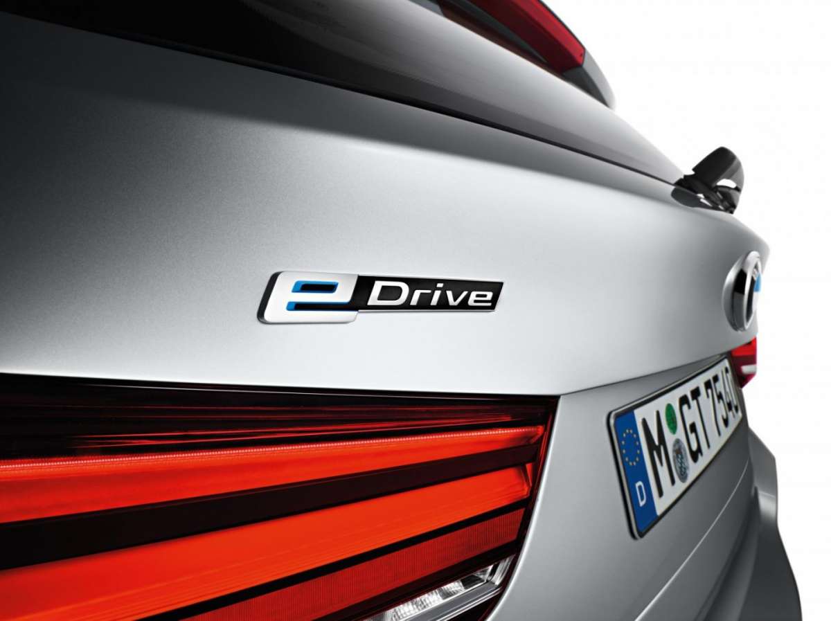 BMW X5 xDrive40e stemma