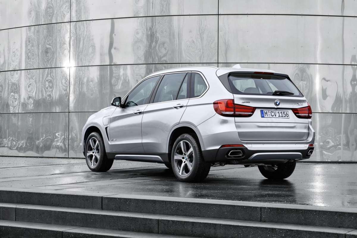SUV BMW
