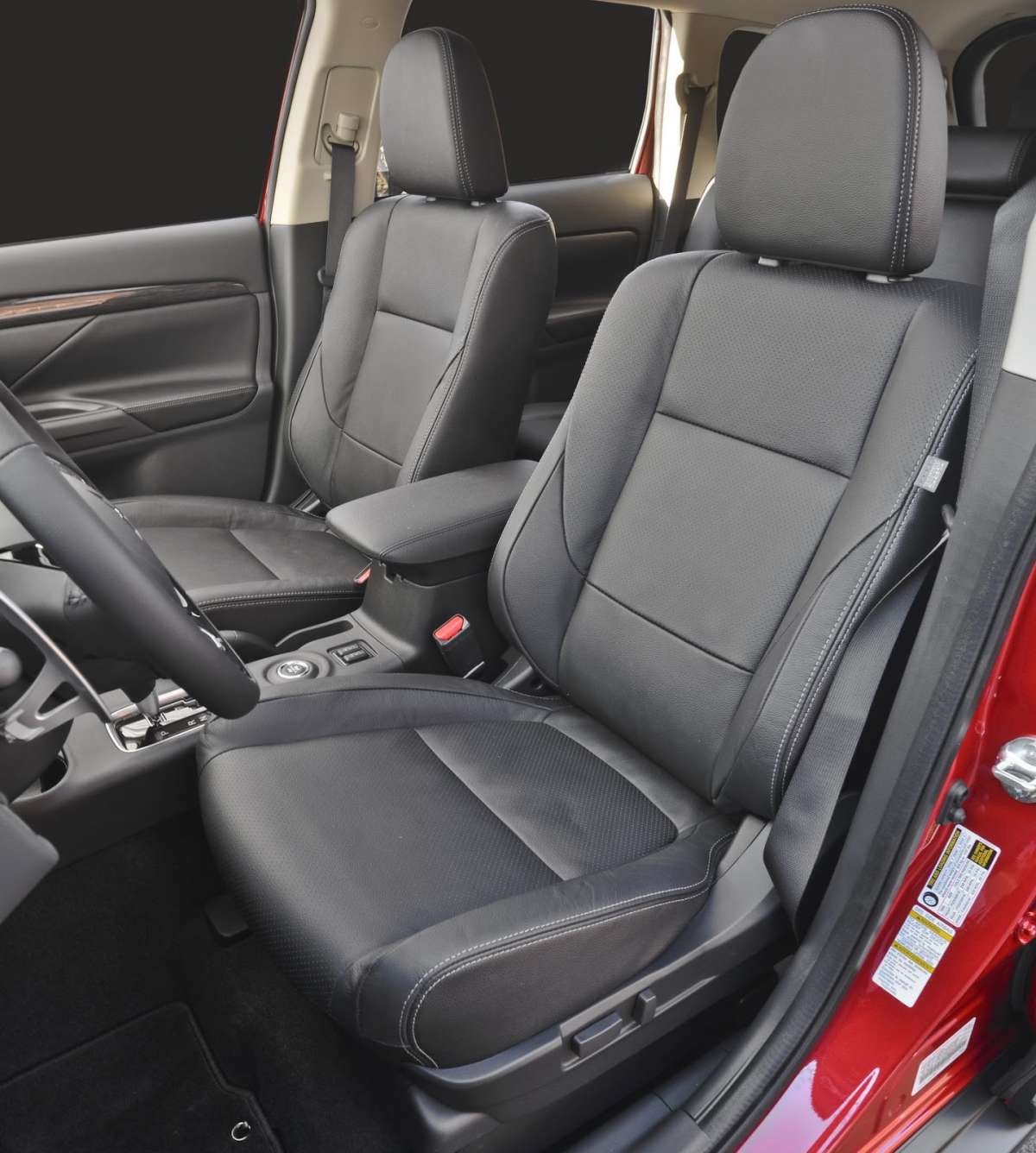Mitsubishi Outlander 2016 interni