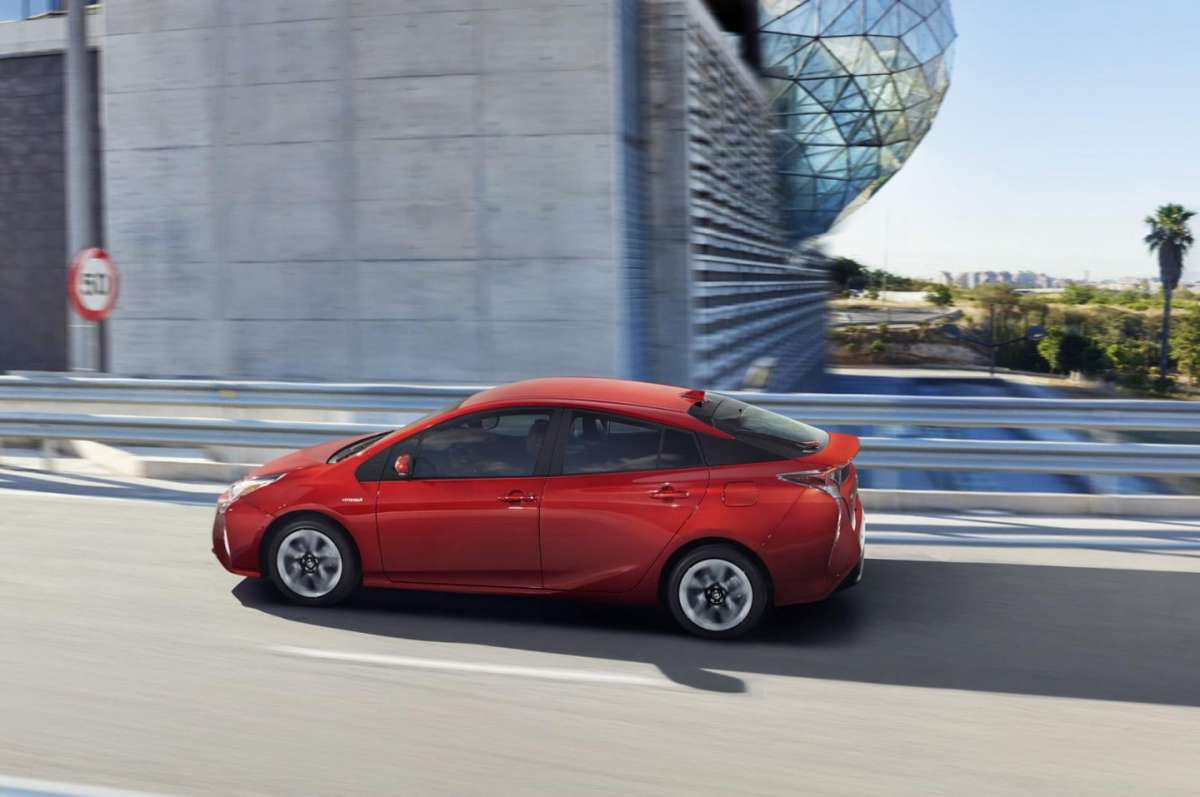 Laterale della Prius di quarta generazione