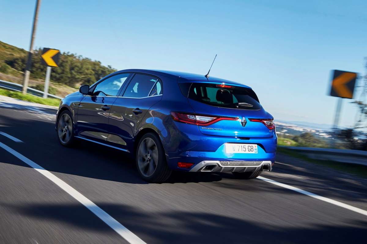Renault Megane 2016 GT dietro