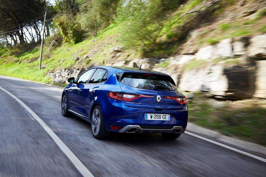 Renault Megane 2016 GT posteriore