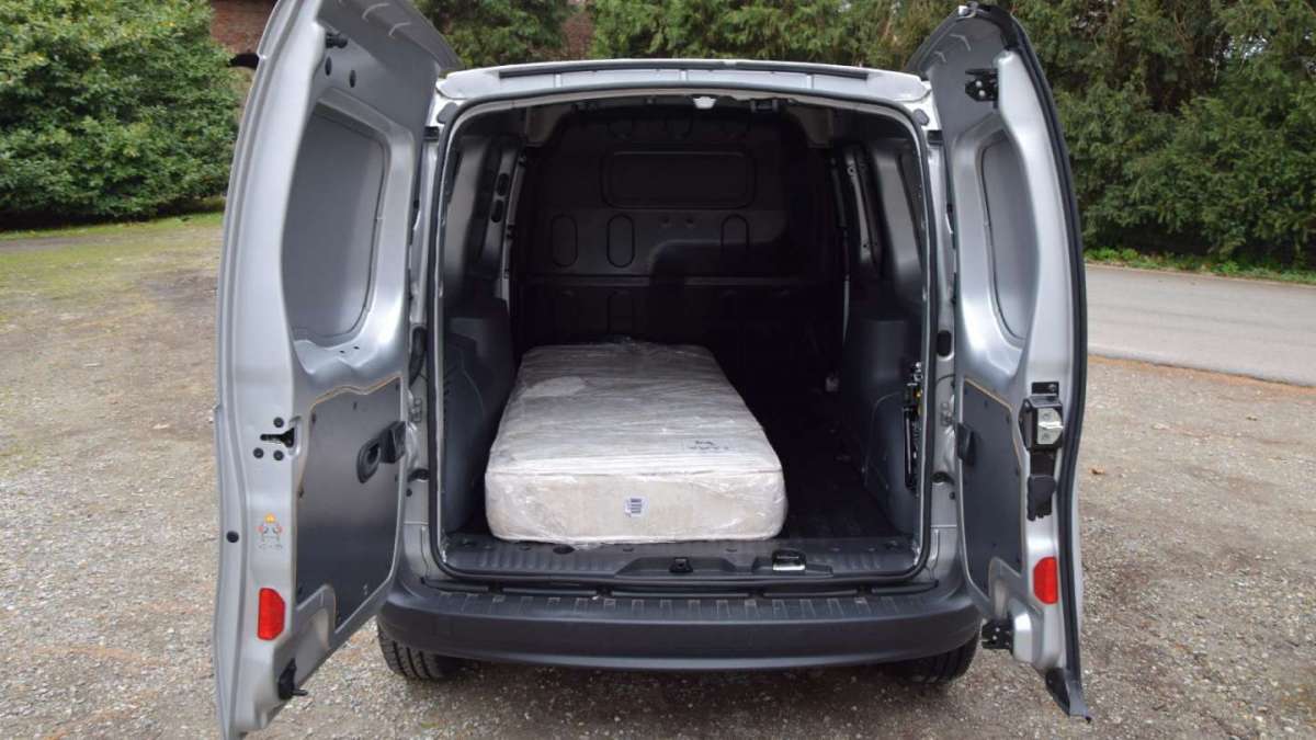 Renault Kangoo Express porte aperte