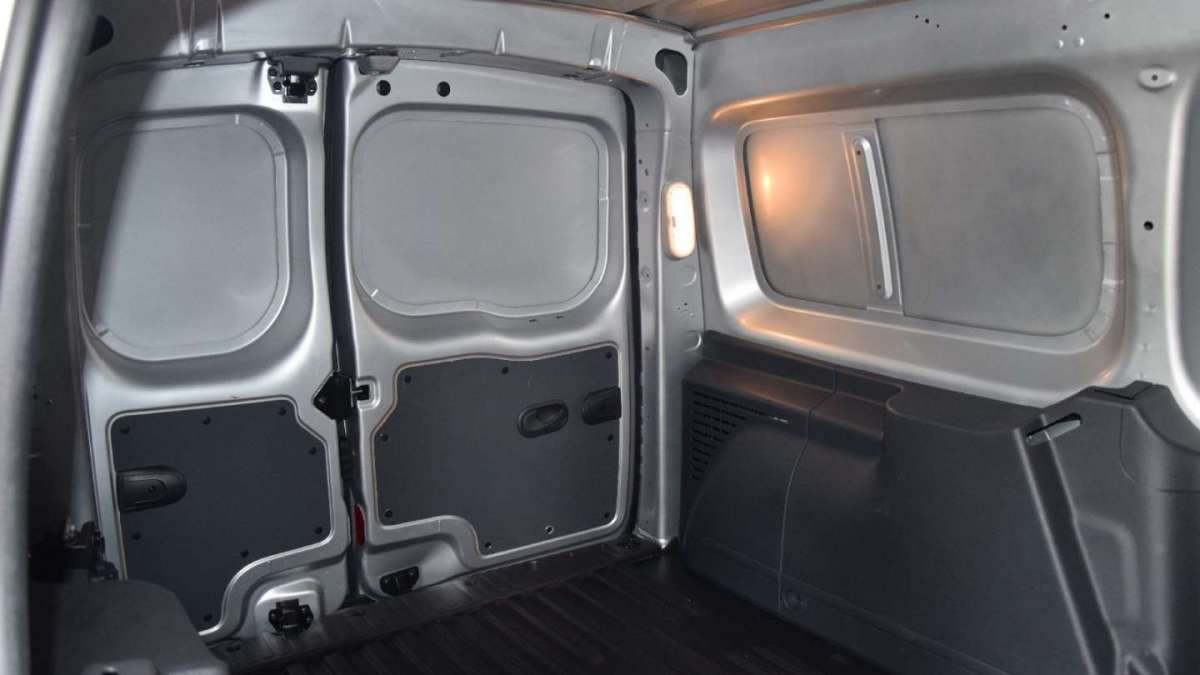 Renault Kangoo Express vano illuminato