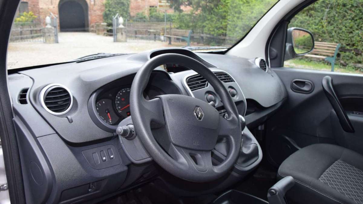 Renault Kangoo Maxi caratteristiche