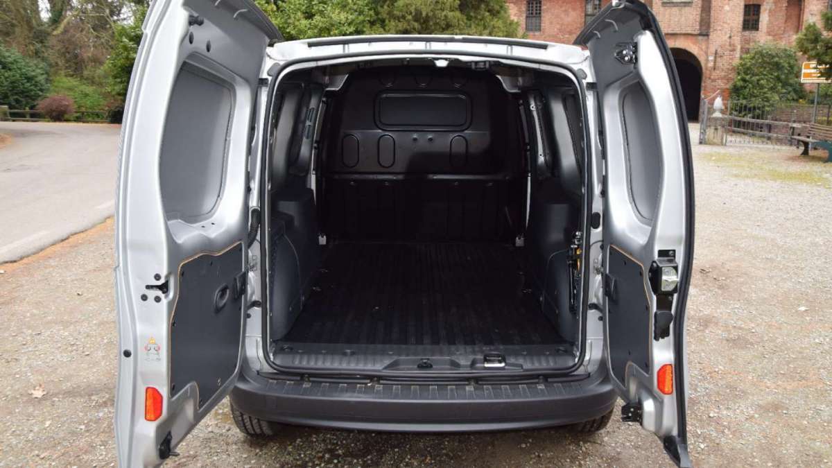 Renault Kangoo Maxi dimensioni vano