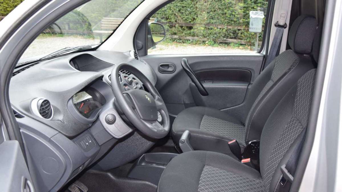 Renault Kangoo Maxi posto di guida
