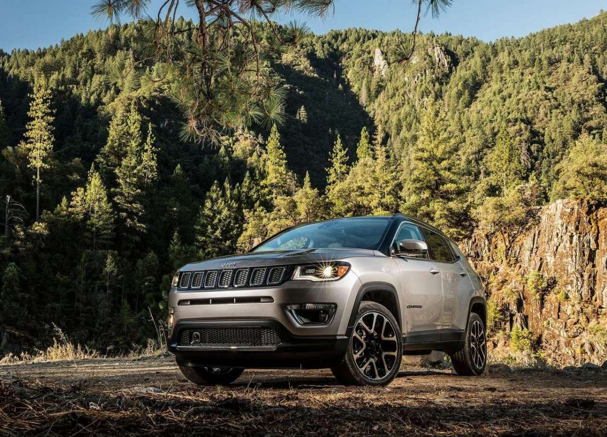 Frontale Nuova Jeep Compass 2018