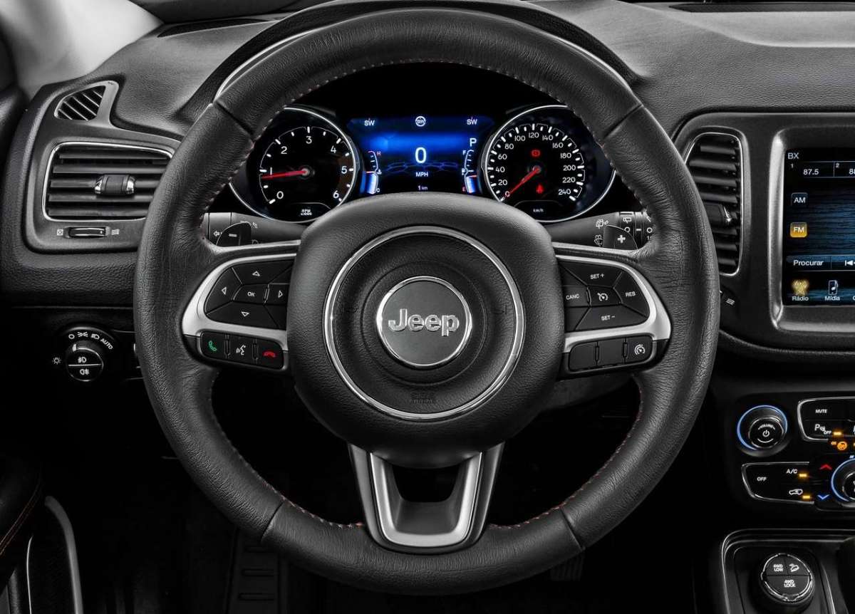 Volante di Nuova Jeep Compass