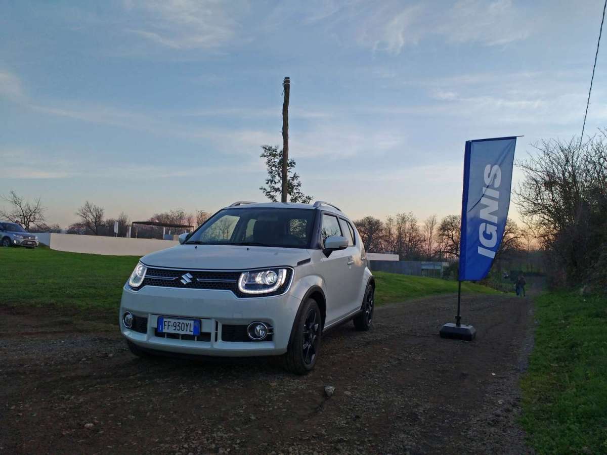 Suzuki Ignis, prova su strada