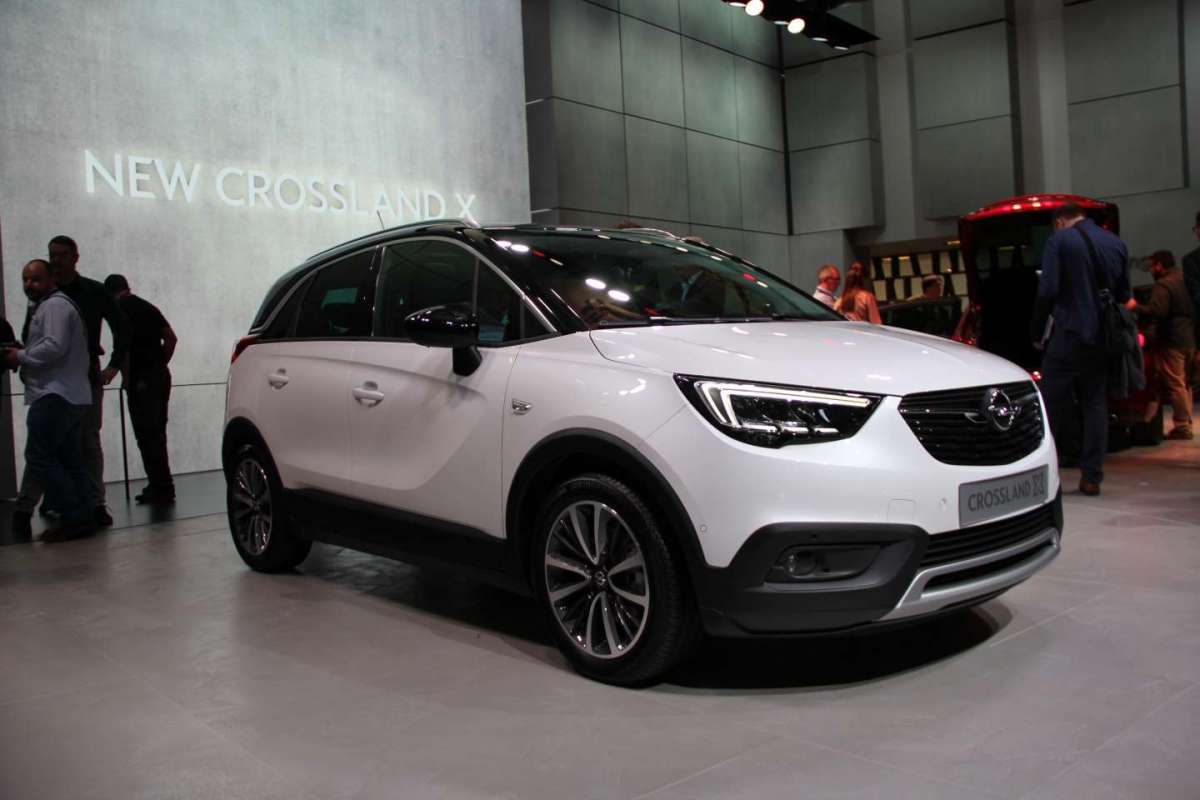 Opel Crossland X dal vivo