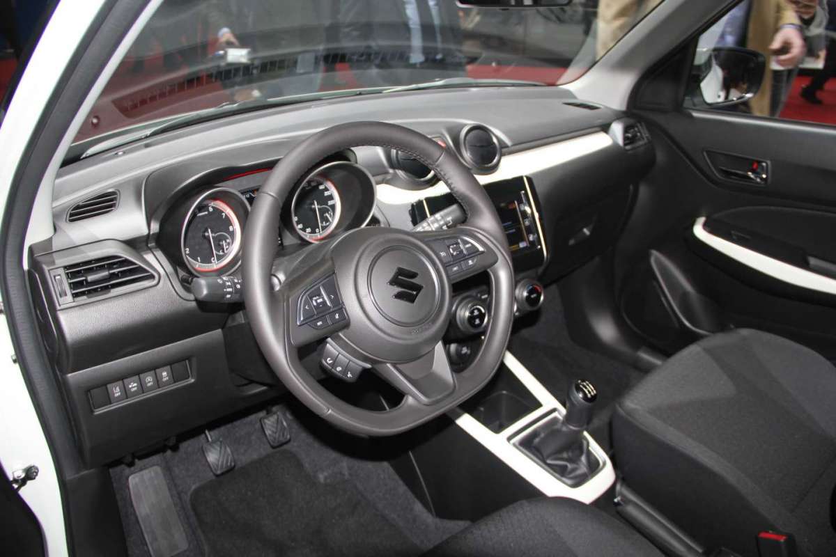 Volante Suzuki Swift 2017