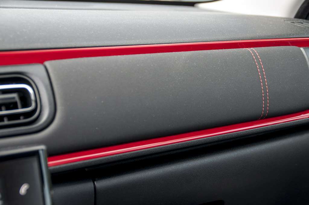 Citroen C3 cambio automatico finiture plancia