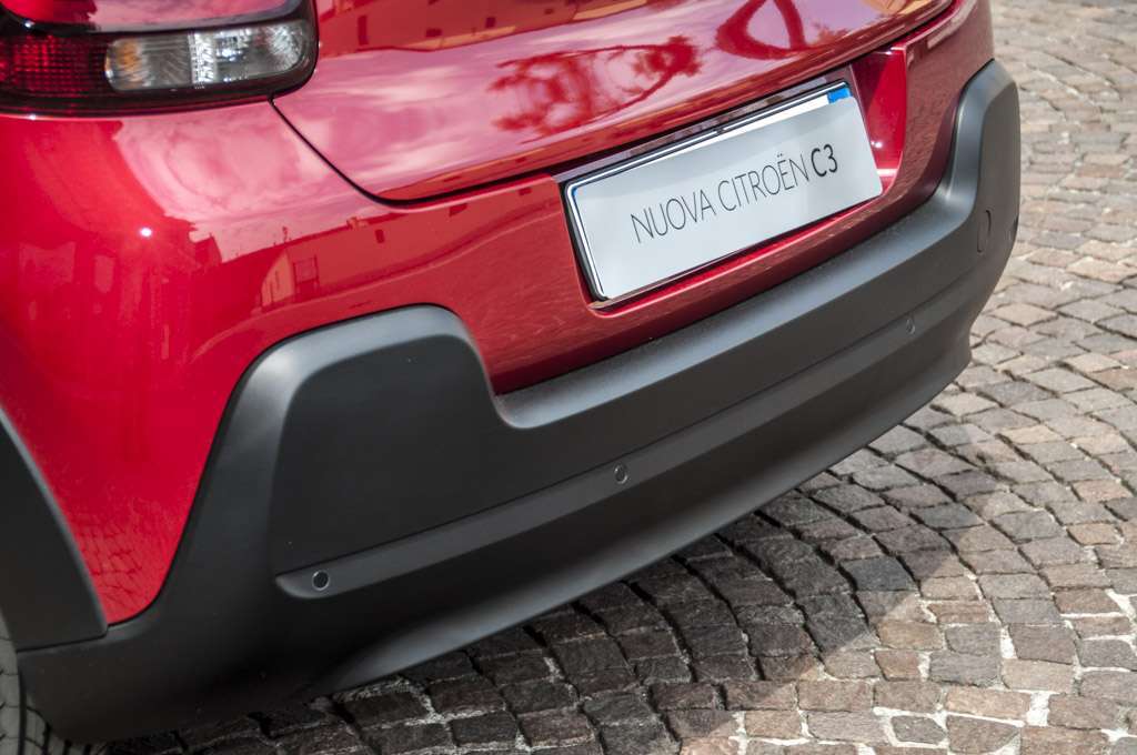 Citroen C3 cambio automatico paraurti posteriore