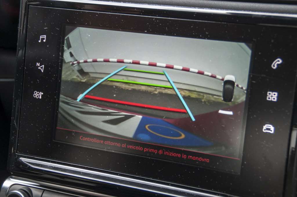 Citroen C3 cambio automatico retrocamera