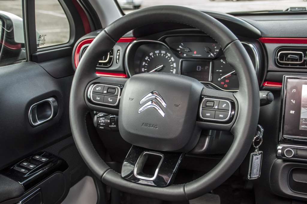 Citroen C3 cambio automatico volante multifunzione