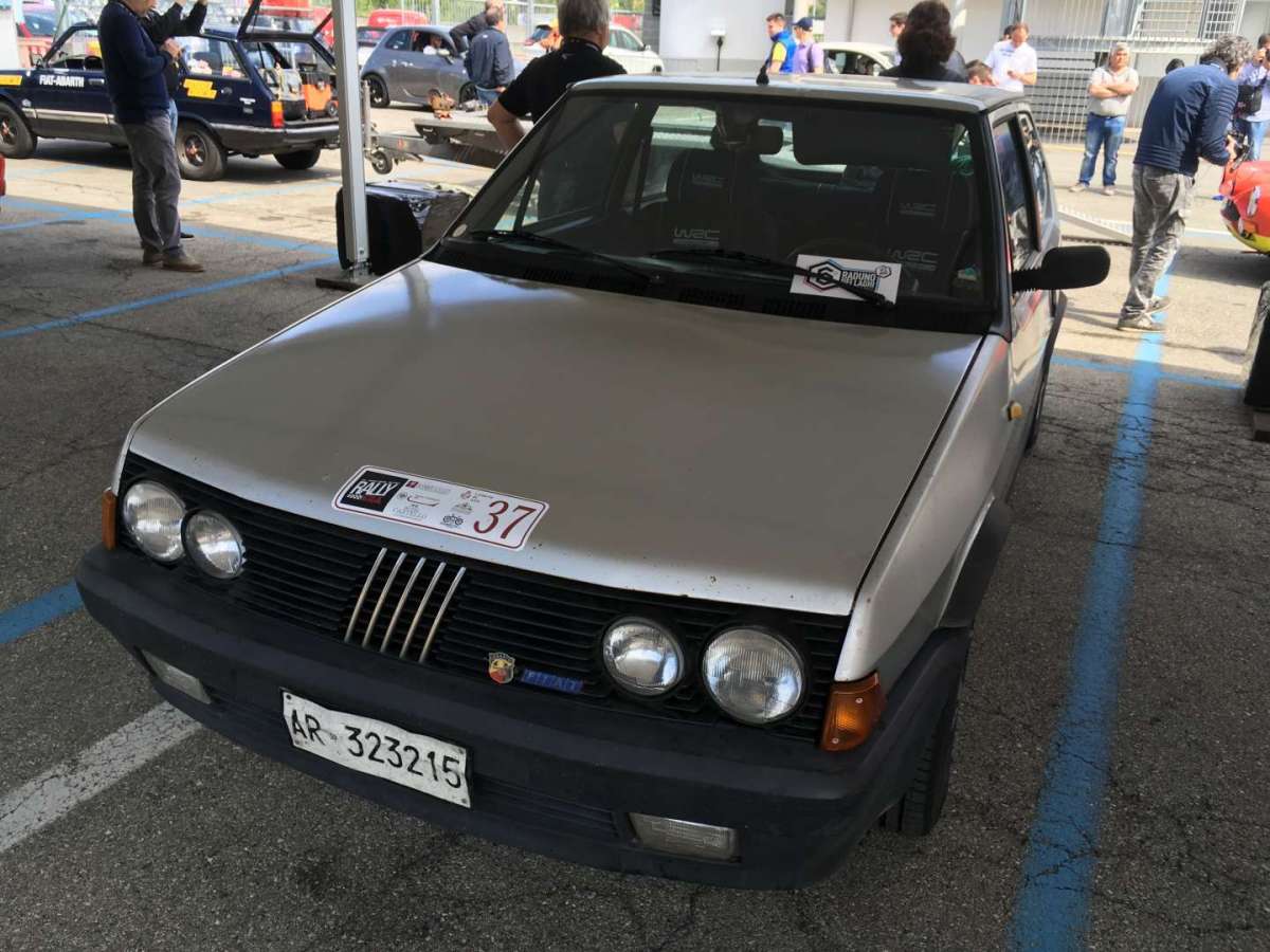 Auto anni 80, sportive e italiane: la classifica delle migliori