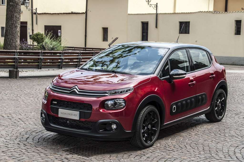 La prova su strada della Citroen C3 a cambio automatico