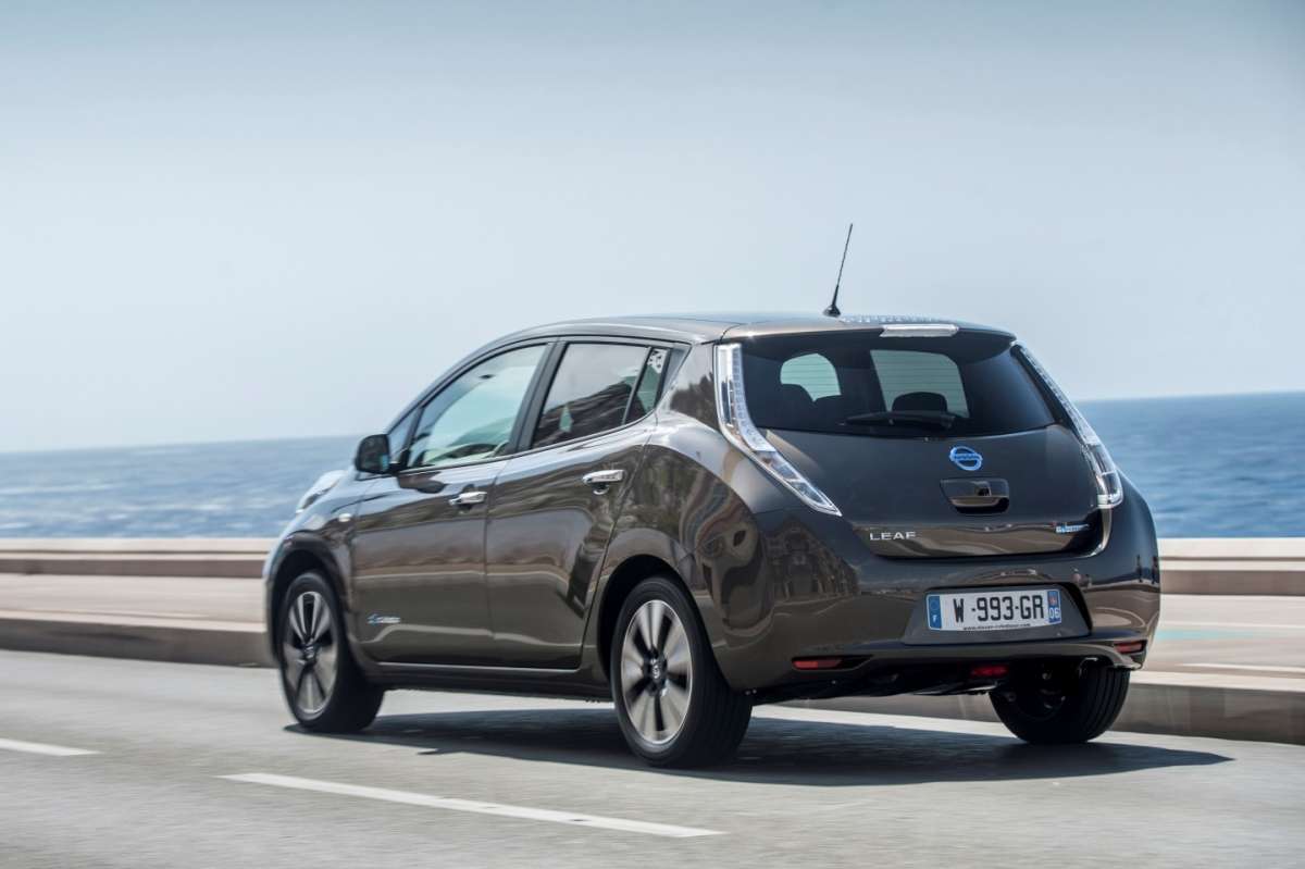 Nissan Leaf posteriore