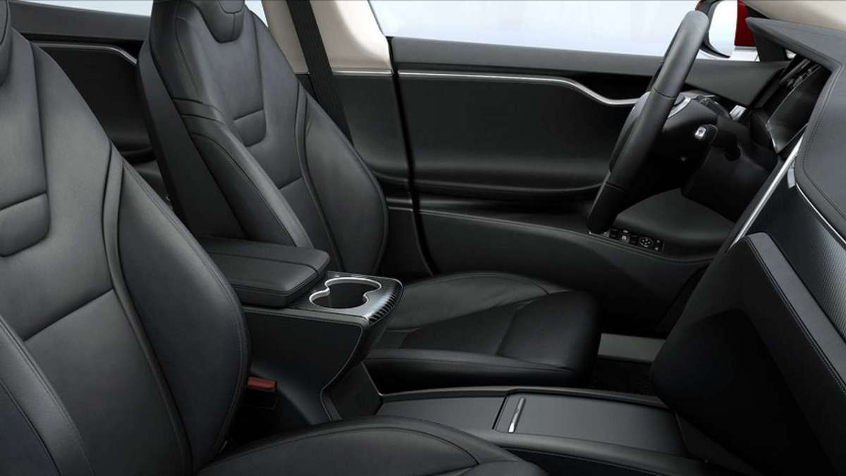 Tesla Model S interni