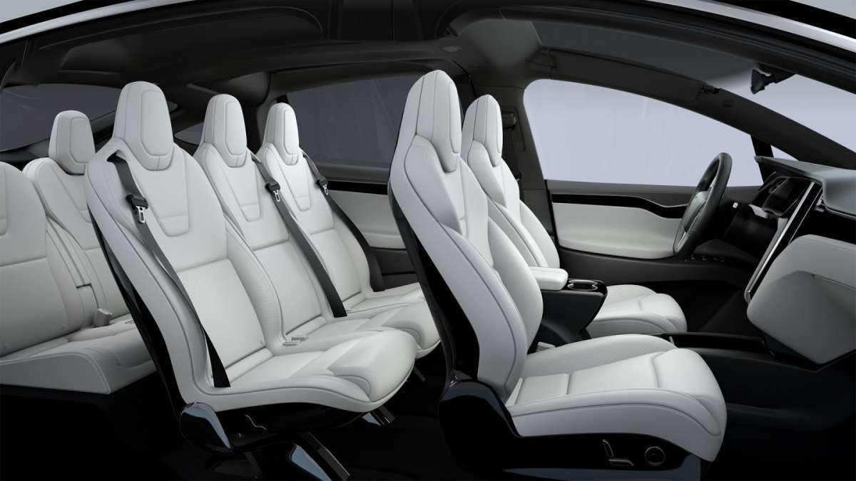 Tesla Model X interni