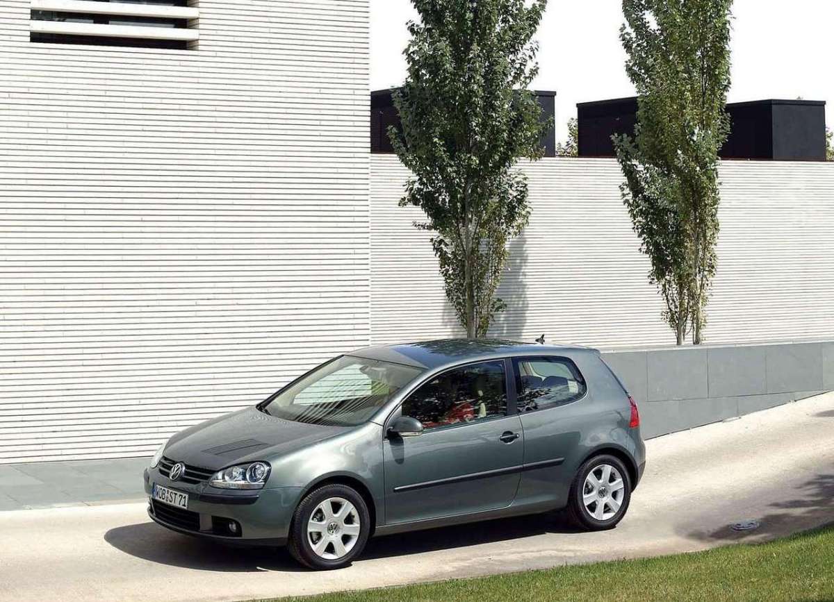 Volkswagen Golf V 2003 3 porte