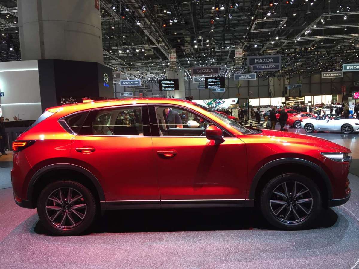 Mazda CX-5 2017 LIVE