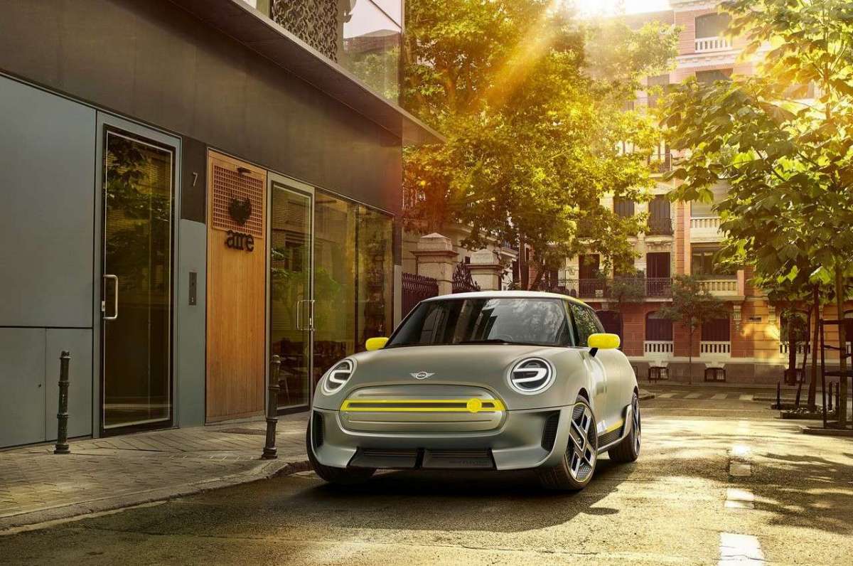 Mini Electric Concept vista frontale