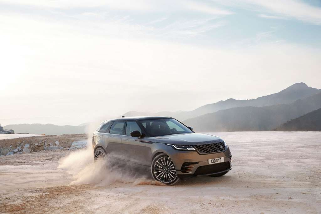 Range Rover Velar 2018 tre quarti anteriore