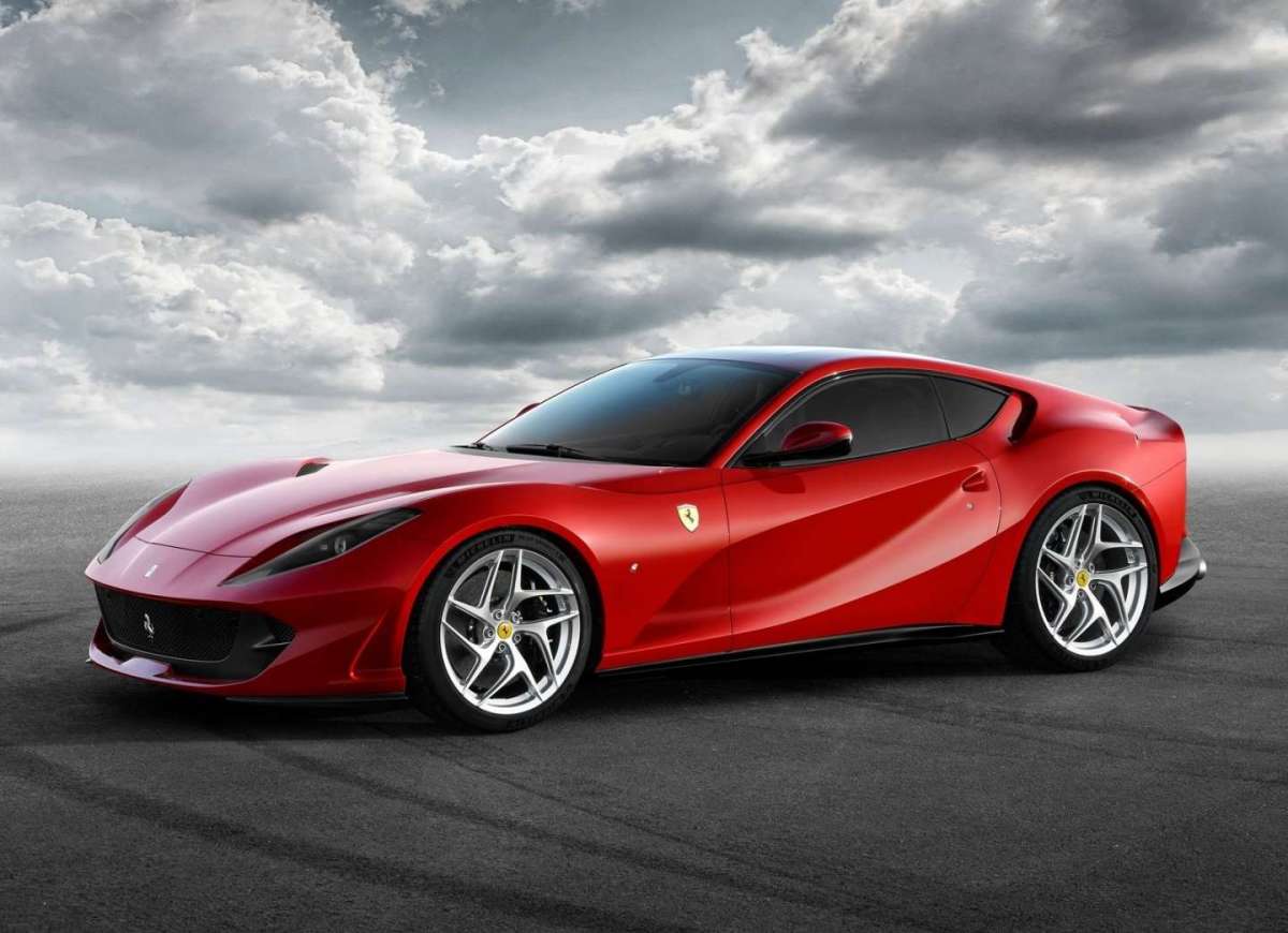 Ferrari 812 Superfast 2017