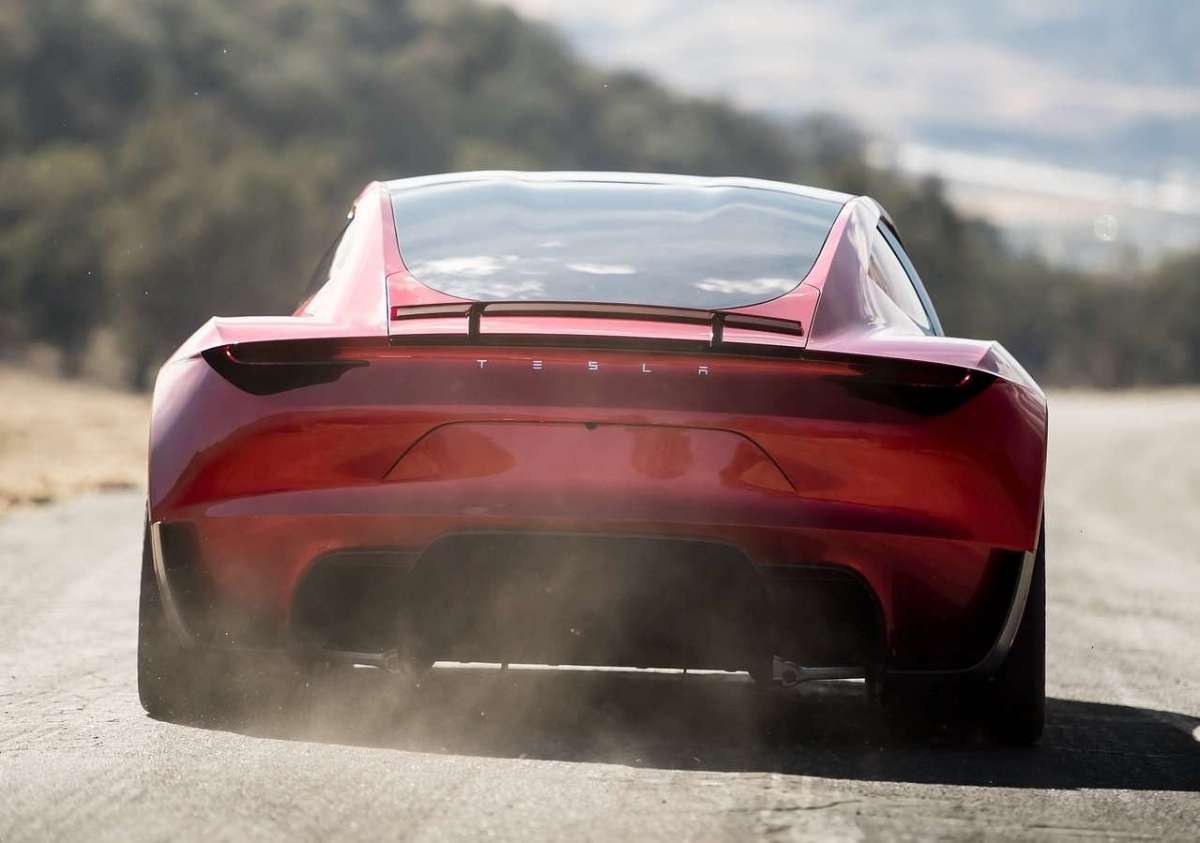 Nuova Tesla Roadster, caratteristiche