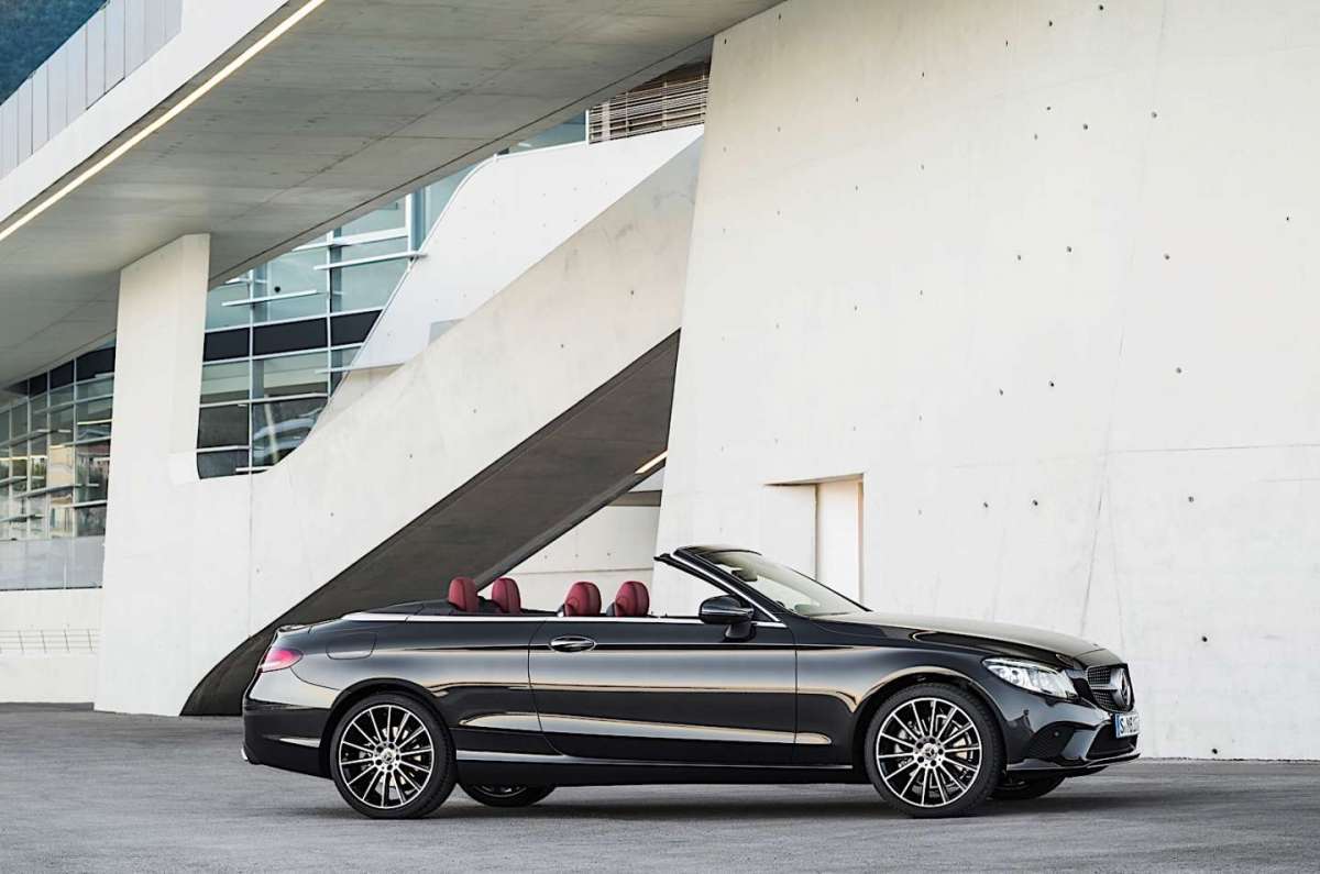 Nuova Classe C Coupé e Cabriolet Interni