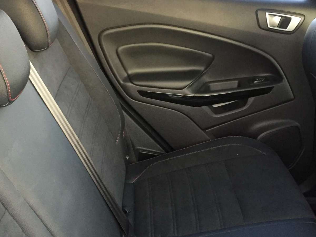 Ford EcoSport ST Line, sedili posteriori