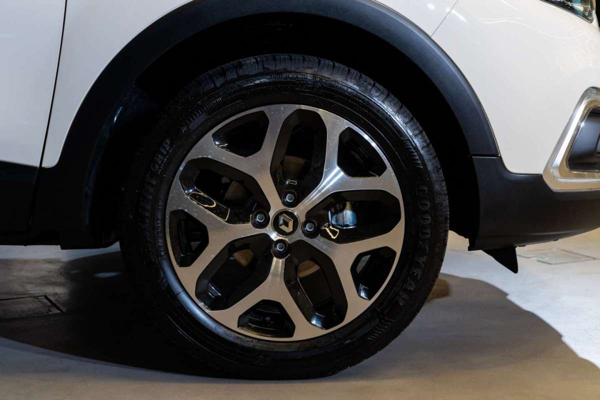 Renault-Captur-Sport-Edition-cerchi