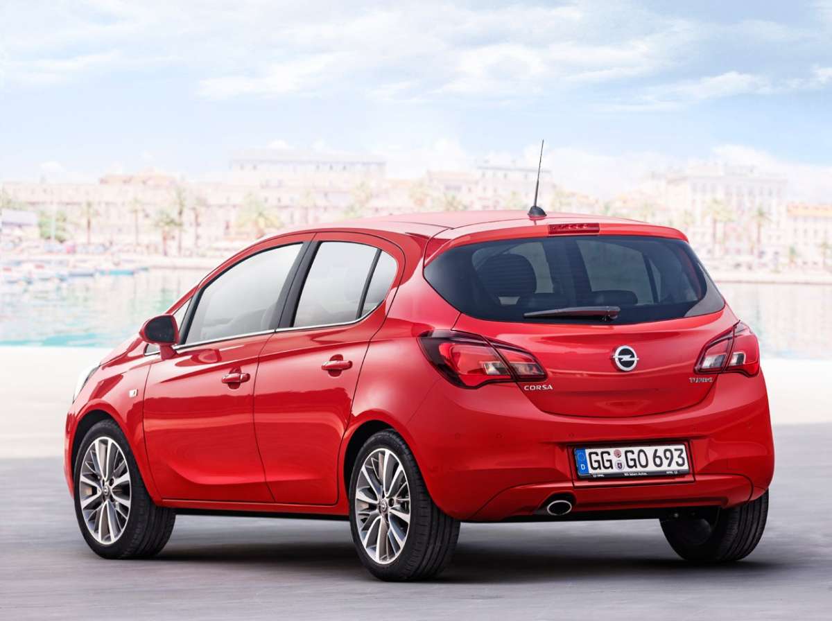 Posteriore della Opel Corsa cinque porte