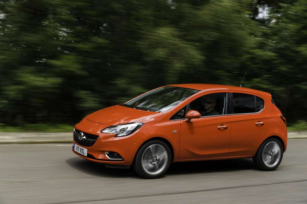 Versione 5 porte Opel Corsa 2018